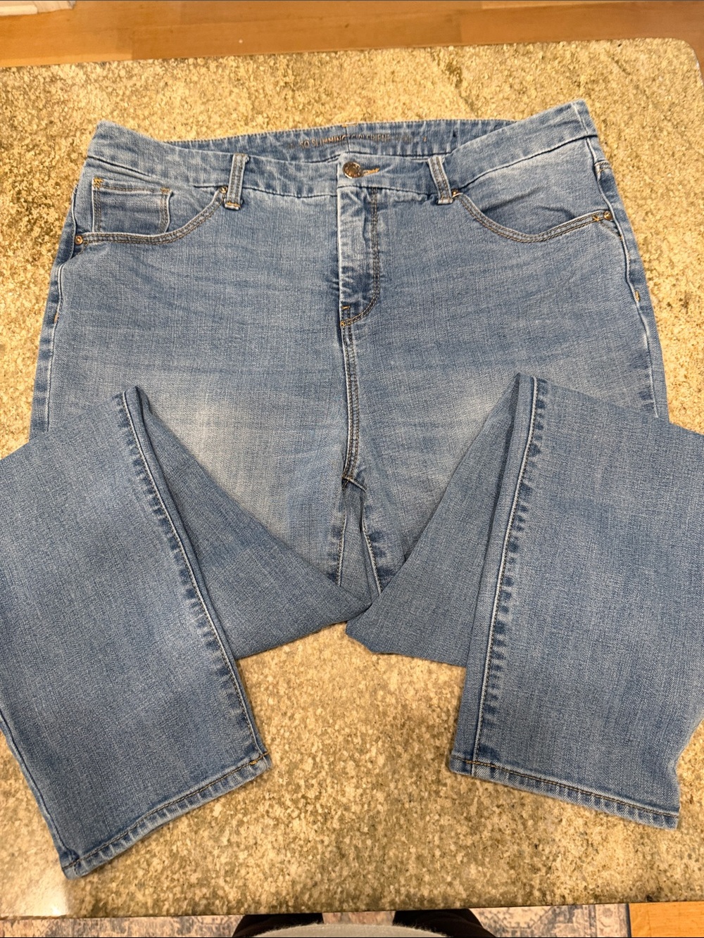 Chicos So Slimming Girlfriend Ankle  Straight Leg Jeans Size 2 or L